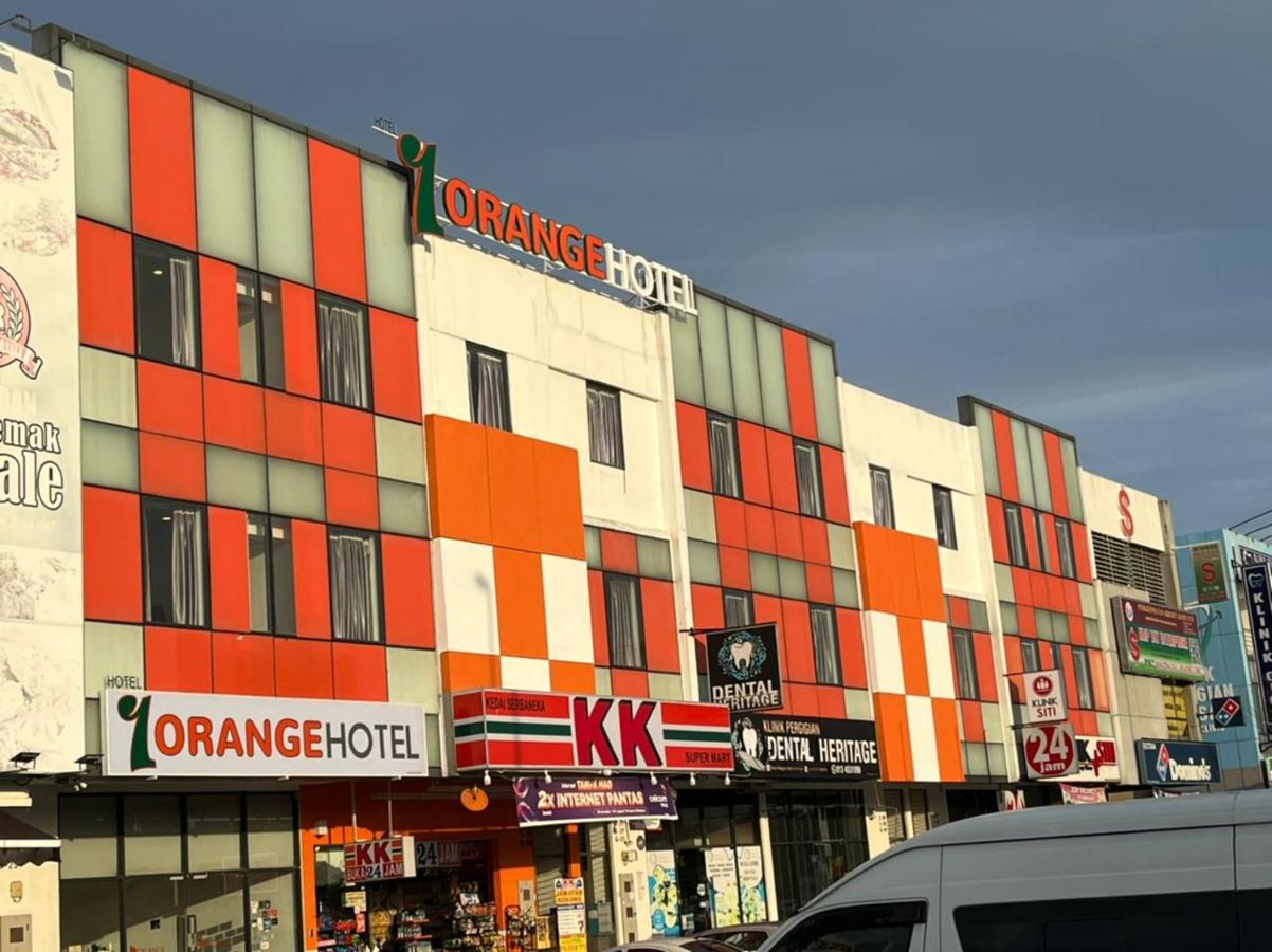 1 Orange Hotel Klia & Klia2 Sepang Exteriör bild