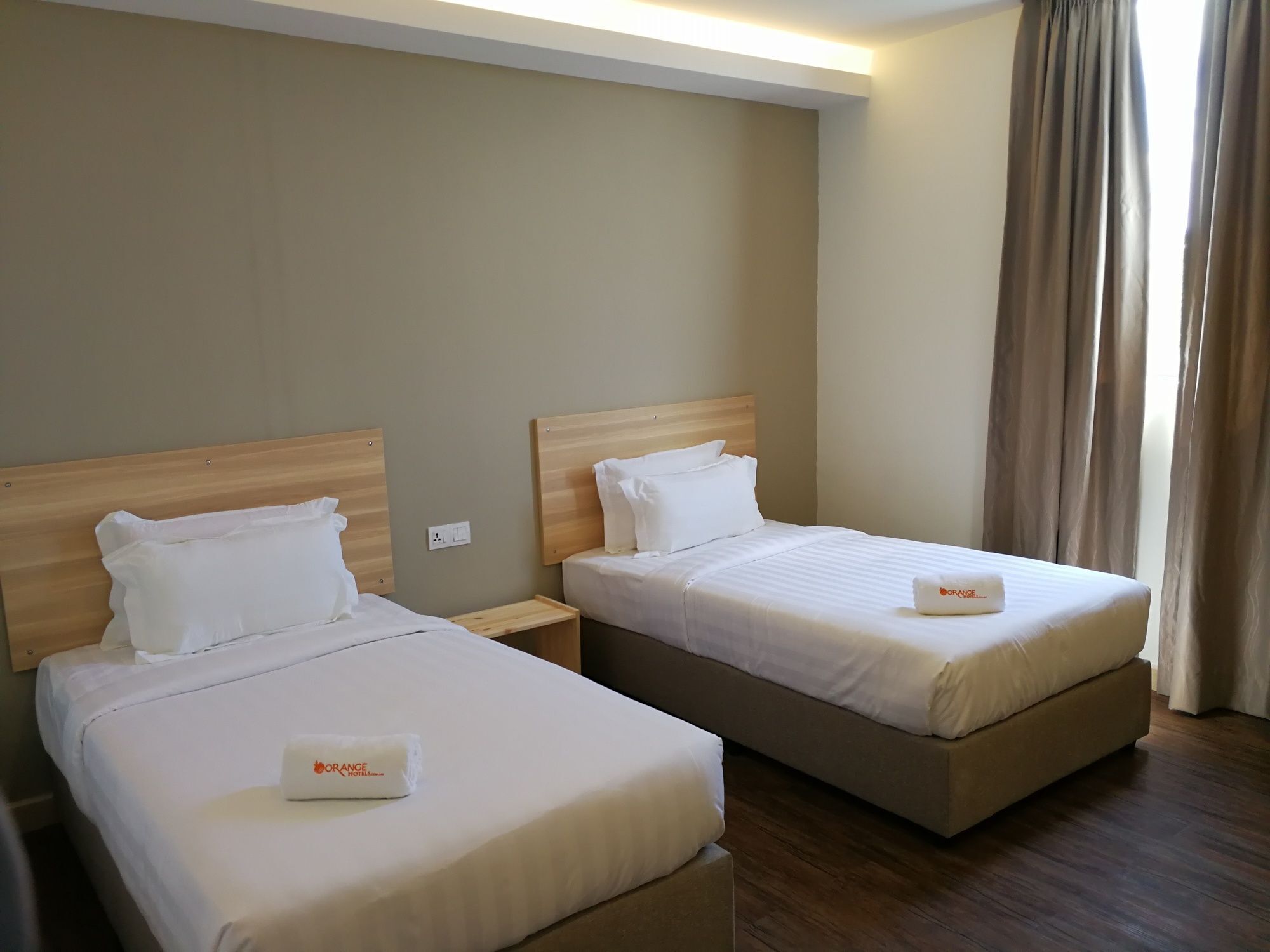 1 Orange Hotel Klia & Klia2 Sepang Exteriör bild